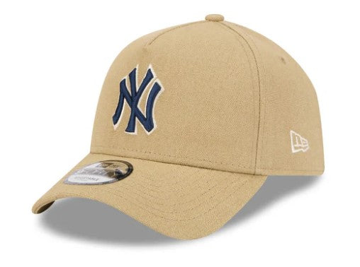 Gorra New York Yankees 9Forty AFrame Logo Essentials Khaki