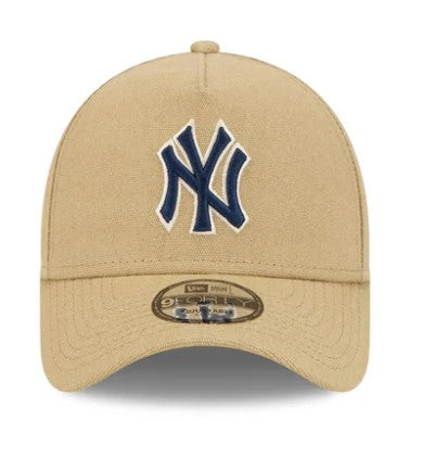 Gorra New York Yankees 9Forty AFrame Logo Essentials Khaki