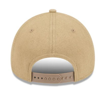 Gorra New York Yankees 9Forty AFrame Logo Essentials Khaki