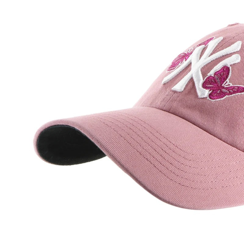 Gorra New York Yankees MLB City Icon Butterfly '47 Clean Up Malva