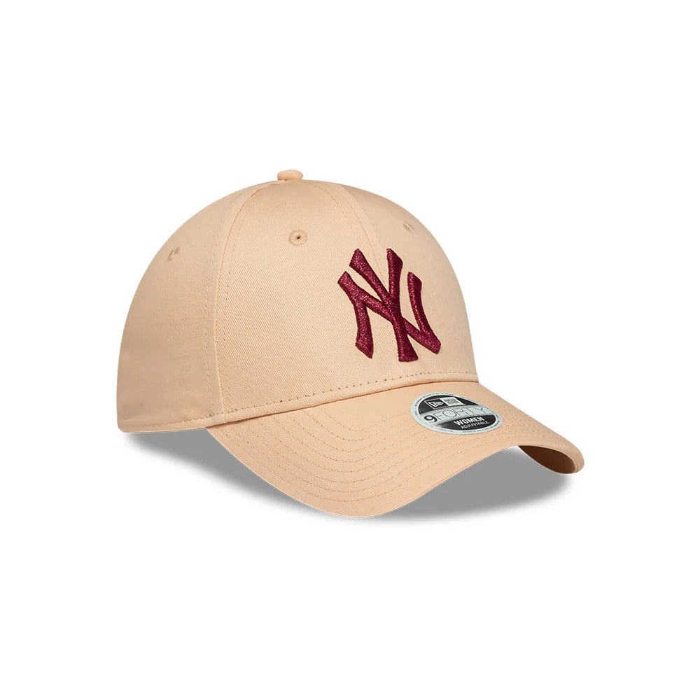 New York Yankees Women's Metallic Logo 9FORTY Strapback Rosa