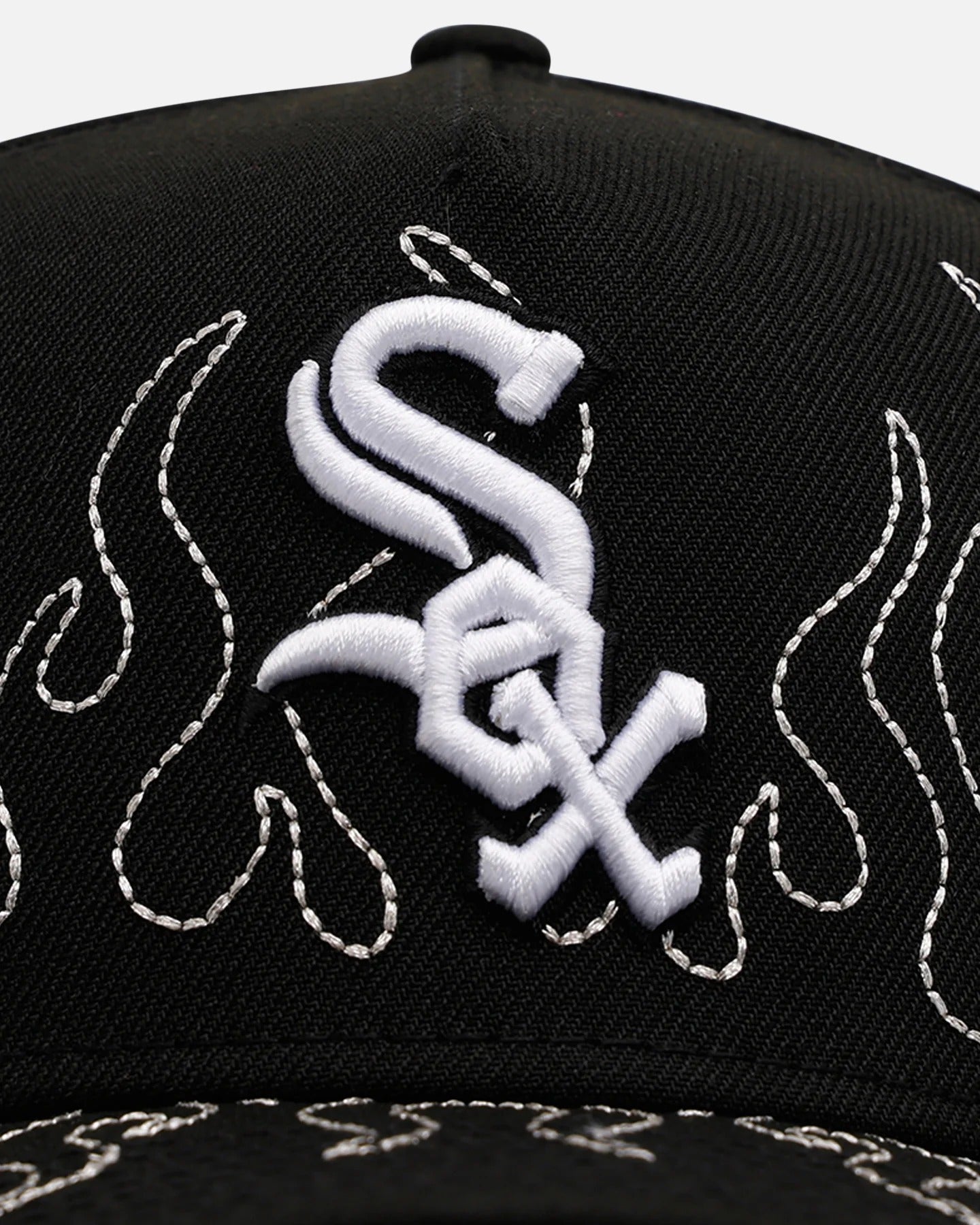 Chicago White Sox 'Outline Flames' 9FORTY A-Frame Snapback