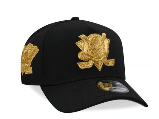 Gorra Anaheim Ducks 30th Anniversary All Gold Edition 9Forty A Frame