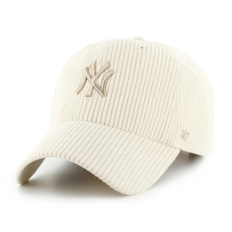 Gorra New York Yankees MLB Luminance '47 Clean Up Beige