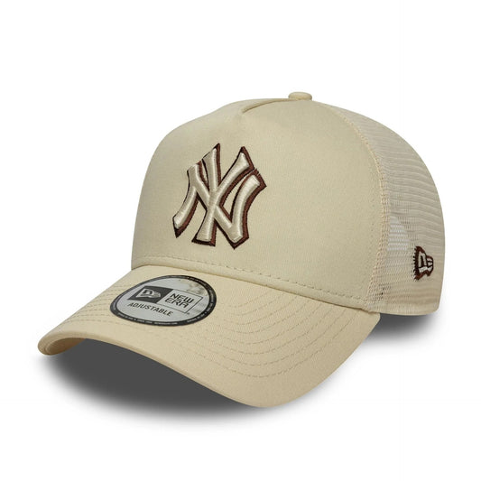 Gorra MLB Outline New York Yankees 9FORTY E-Frame Trucker Beige