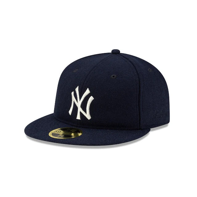 Gorra New York Yankees Fear of God Essentials X MLB 59FIFTY Retro Crown