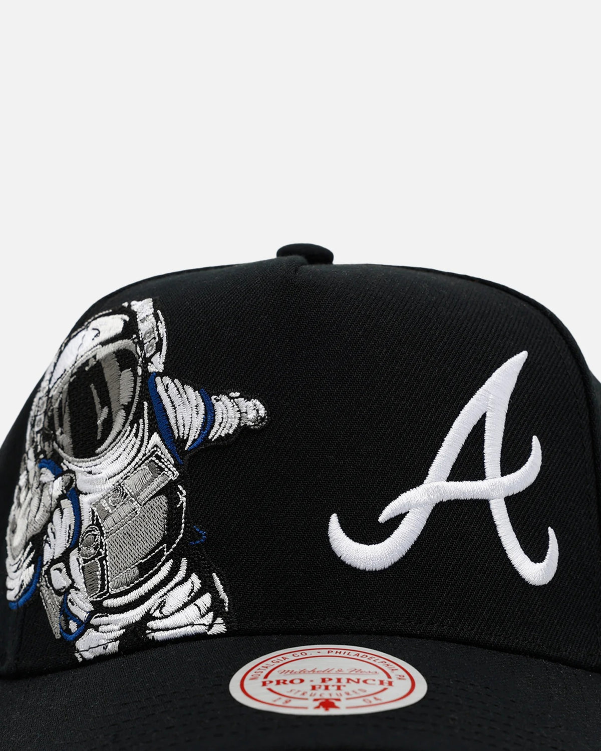 Mitchell & Ness Atlanta Braves Rocketman Pro Pinch Snapback Black