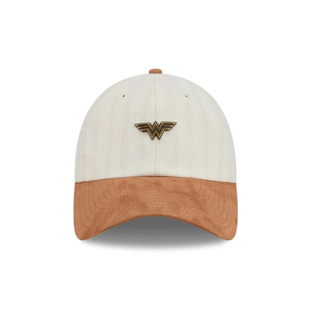 Gorra DC Wonder Woman Casual Classic Mujer Beige