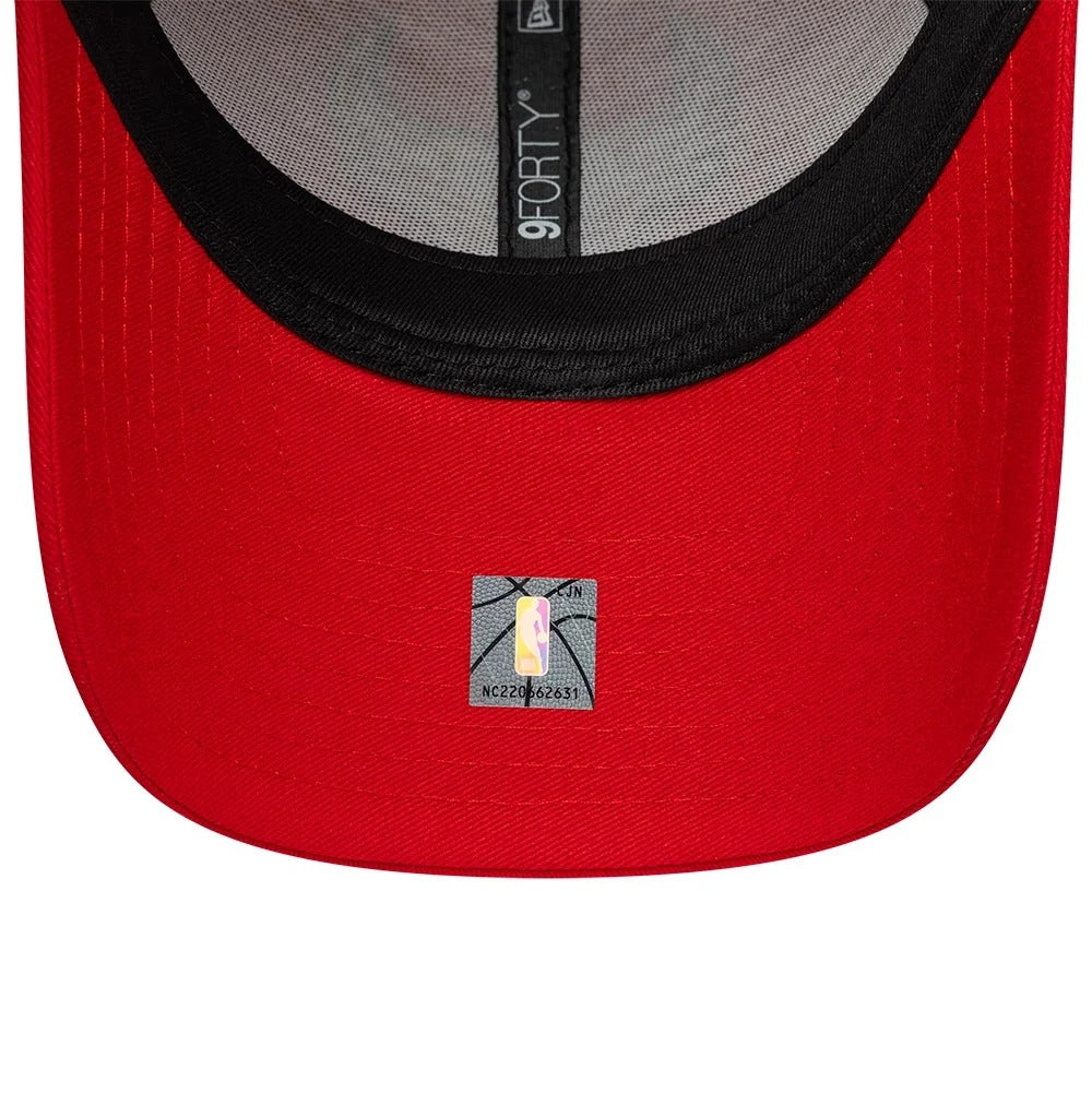 Gorra NBA Outline Chicago Bulls 9FORTY Rojo