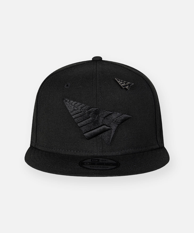 Gorra New Era x Paper Planes 9Fifty Blackout Crown Snapback