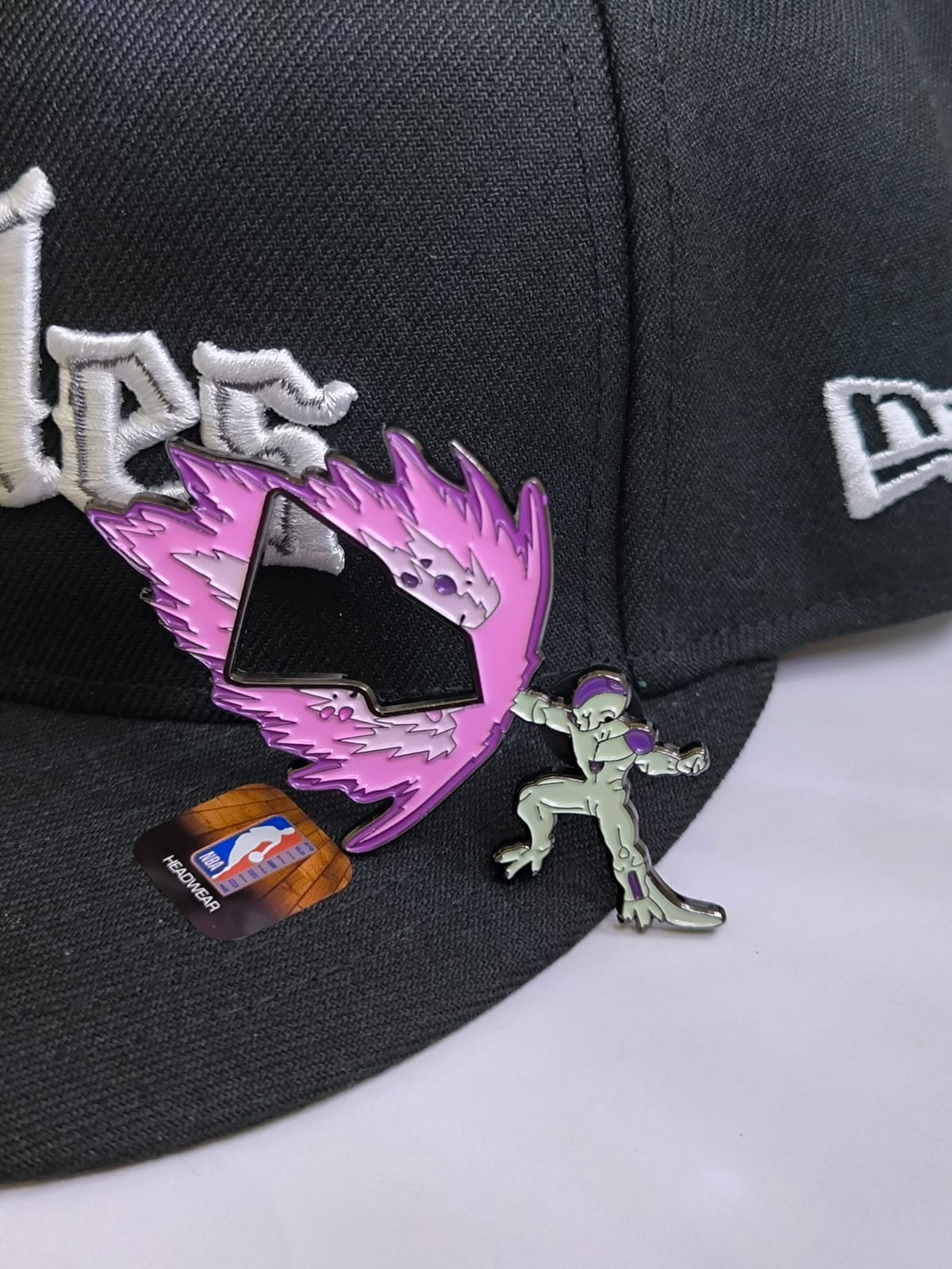 New Era Contour Frieza Metallic Brooch Pin